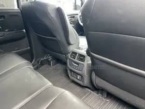 Honda Pilot Touring AWD 2018 Gray