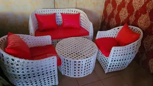Canash by Four Persons Seaters