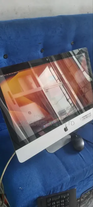Desktop Computer Apple iMac 8GB Intel Core i5 SSD 256GB