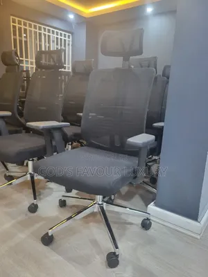Modern Swivel Office Mesh Chair