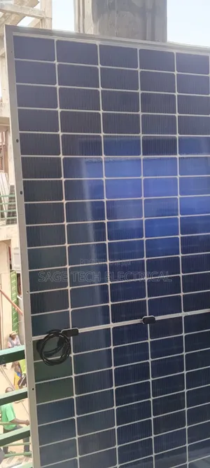 720watts Jinko Solar Panel