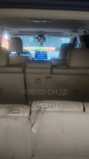 Toyota Land Cruiser Prado 2022 Black