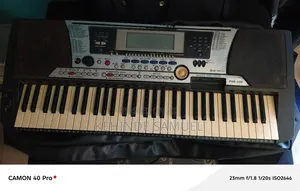 Yamaha PSR-550 Keyboard