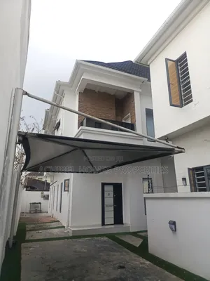 4bdrm Duplex in Near Peaceville, Lekki Phase 2 for sale