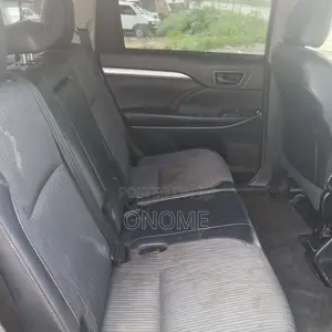Toyota Highlander 2017 Red