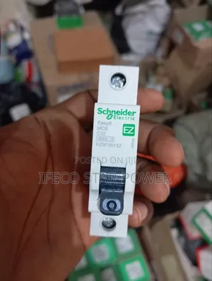 Schneider Breaker 1pole MCB 32amp