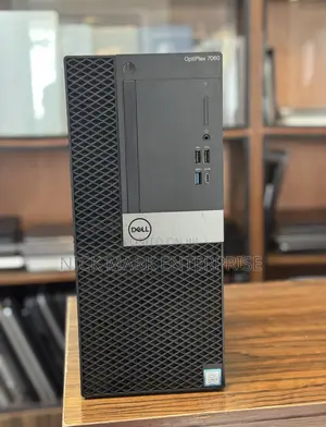 Desktop Computer Dell OptiPlex 7060 16GB Intel Core i5 SSD 256GB