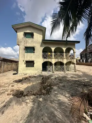 9bdrm Block of Flats in Providence Estate, Eleyele for sale