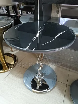 Brand New Mordern Round Side Table