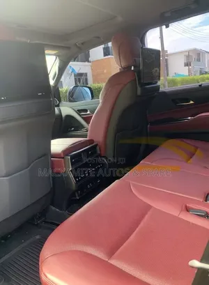 Lexus LX 600 2024 Gray