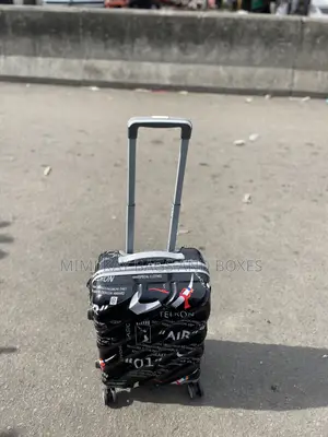 Medium Size Of Traveling Box