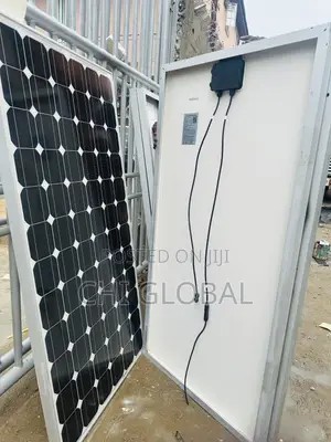 Canadian 300w Solar Panel