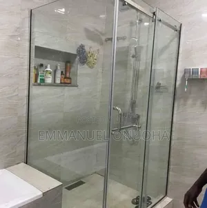 Vista Frameless Shower Cubicle