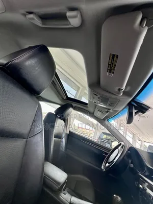 Lexus ES 350 2012 Gold
