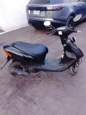 Suzuki 2020 Black