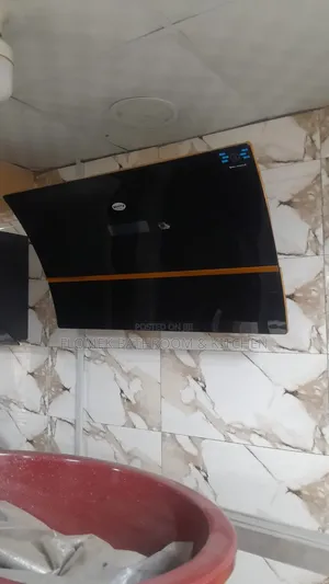 90cm Premium Black Glass Kitchen Hood – Powerful Smoke Extractor
