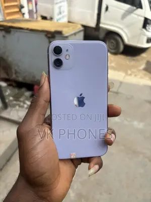 Apple iPhone 11 64 GB Purple