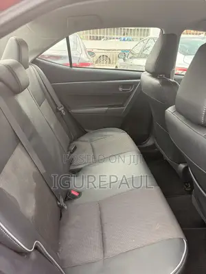 Toyota Corolla 2014 Red
