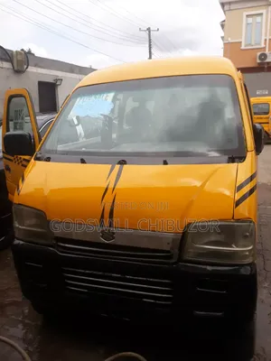Suzuki Every 2010 Yellow