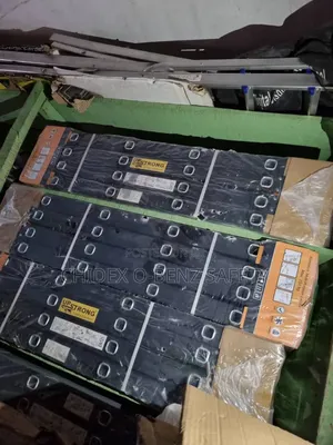 4x4 Aluminum Foldable Ladder-Heavy Duty