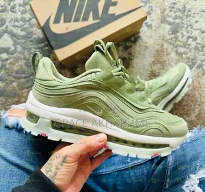 Nike Airmax Sneakers