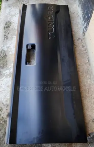 Original Tail Booth Toyota Tundra 2020