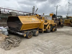 Asphalt Paver (Blaw-Knox)