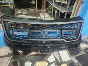 Front Grill Ford Explorer 2016 to 2017