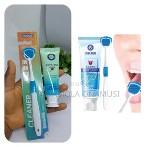 Tongue Scrapper With Paste