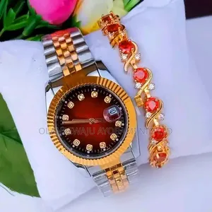 Sophisticated Exotic Classic Ladies Wristwatch