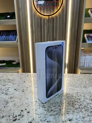 New Apple iPhone 15 Pro Max 256 GB