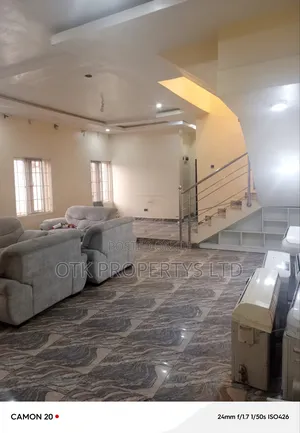 4bdrm Duplex in Fo1, Kubwa for rent