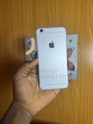 Apple iPhone 6 16 GB White