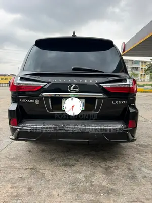 Lexus LX 570 2011 Black