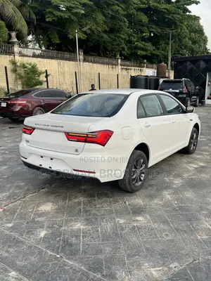 BYD Qin L DM-i 2024 White