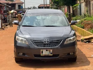Toyota Camry XLE V6 4dr Sedan (3.5L 6cyl 6AM) 2008