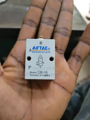 Airtac Push in Valve