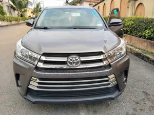 Toyota Highlander 2016 Brown