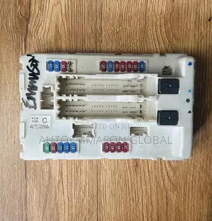 Nissan Altima Engine Fuse Box / Ipdm Module