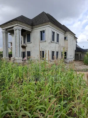 5bdrm Duplex in Owerri for sale