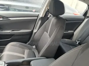 Honda Civic 2018 White