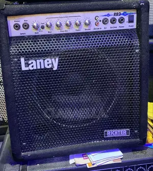 Laney Rb2 Richter 30-Watt Solid-State Bass Combo Amplifier.