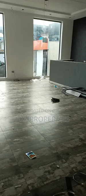 120 SQMS Shop Space for Rent