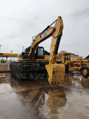 Cat 320dl Swamp Buggy - Foreign Use From Germany - Almost Brand New