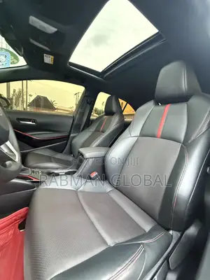 Toyota Corolla SE 2022 White