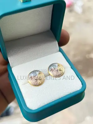 Italian Gold Replica Unisex Stud Earrings