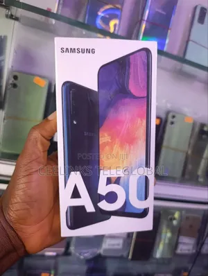 New Samsung Galaxy A50 128 GB White