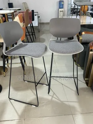 Best Quality Plastic Padded Barstool