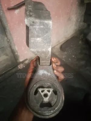 Original Engine Seating Aluminium Hanger for Mazda 5