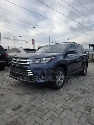 Toyota Highlander XLE 4dr SUV (3.5L 6cyl 6A) 2015 Blue